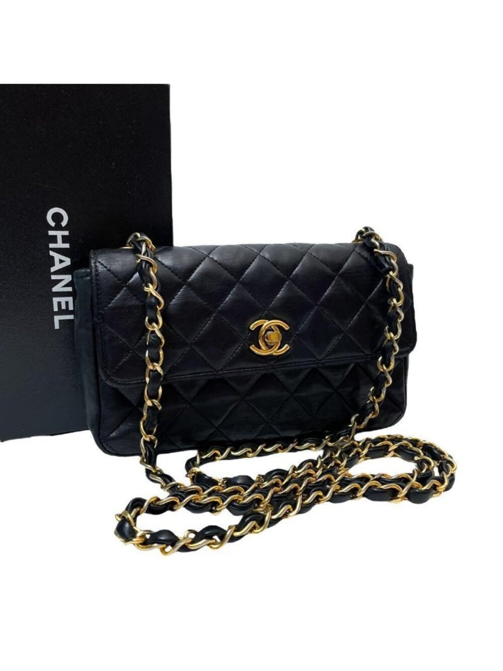 Chanel Lambskin Mini Quilted Chain Shoulder Bag CC Logo